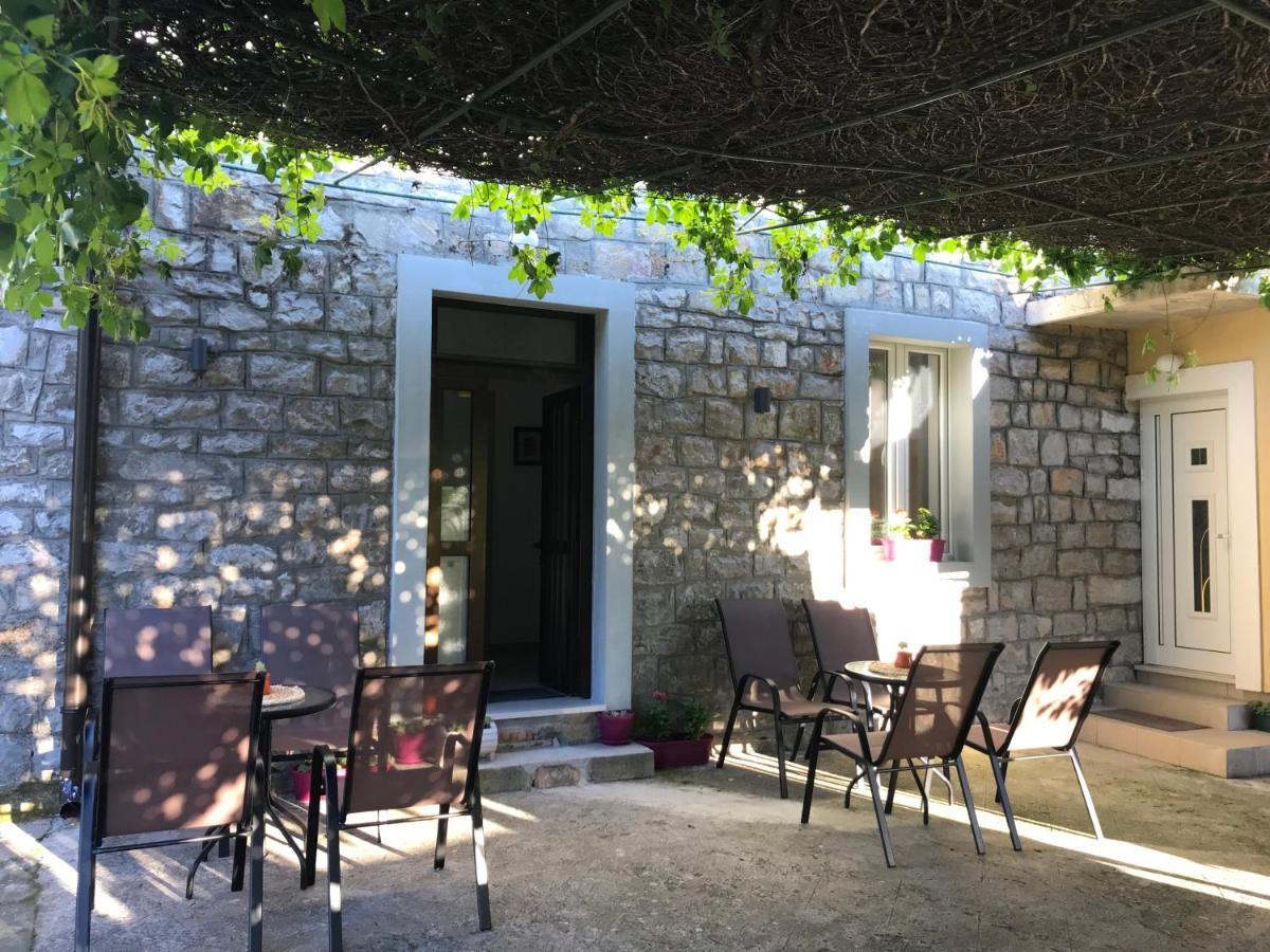 Etno Village Mihailovic III Kuti Exteriér fotografie